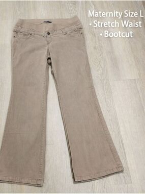 Thyme Maternity Bootcut Pants L Beige Khaki Stretch Cotton Pregnancy Work Casual